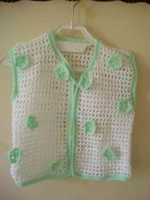 gilet enfant et fleurs